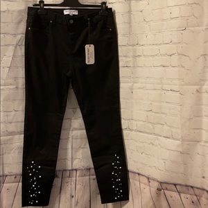 New Velvet Heart Alisia Pearl Beaded Skinny Jeans